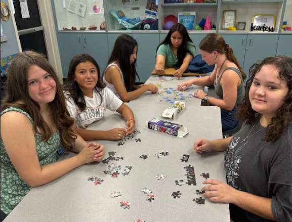 BCHSFCS1's tweet photo. FCS in Action! 4 Cs - Communication, Collaboration, Critical Thinking, and Creativity activities from the first weeks of school. Skill Building Fun! #bchsed #bchspride #muhsd https://t.co/ARYzKAZxH5