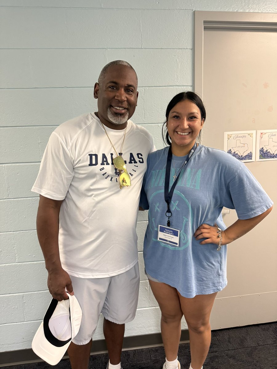 udallaswbb tweet media