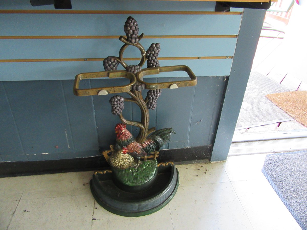 coolantique's tweet photo. Cast Iron Umbrella Stand https://t.co/zt2xHHqMs9