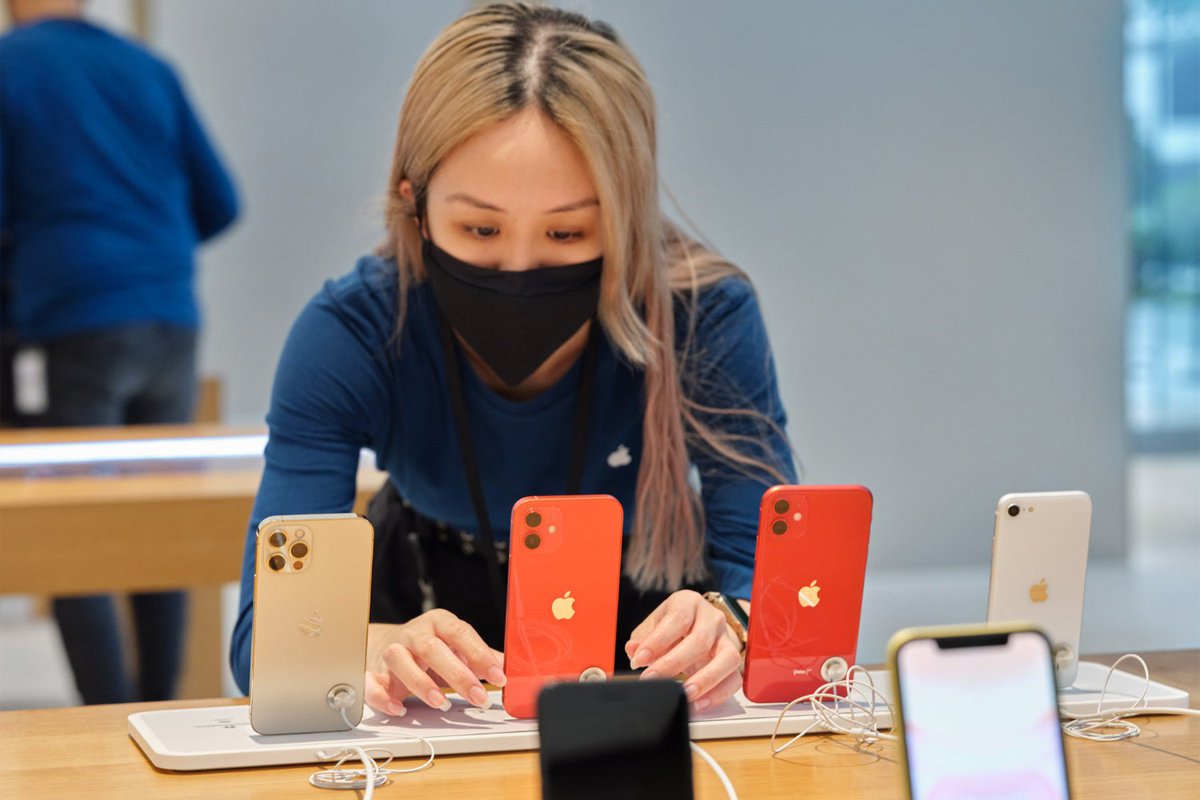 01net's tweet photo. iPhone 16, Apple Watch Series 10, AirPods : Apple dévoilerait ses nouveautés le 10 septembre  ➡️ https://t.co/0vOpO6LwbT https://t.co/UrebfhFfxe