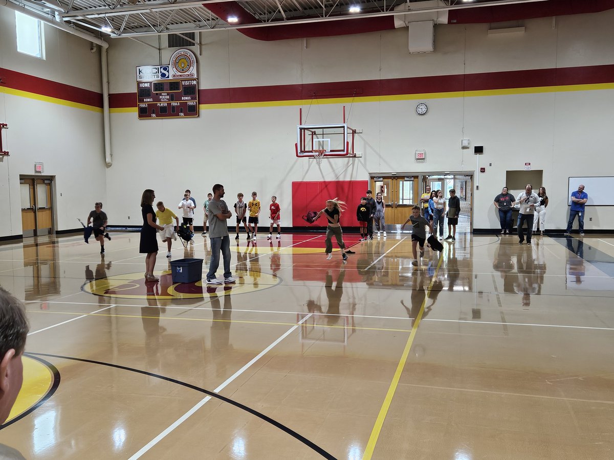 Carlisle Middle School tweet media