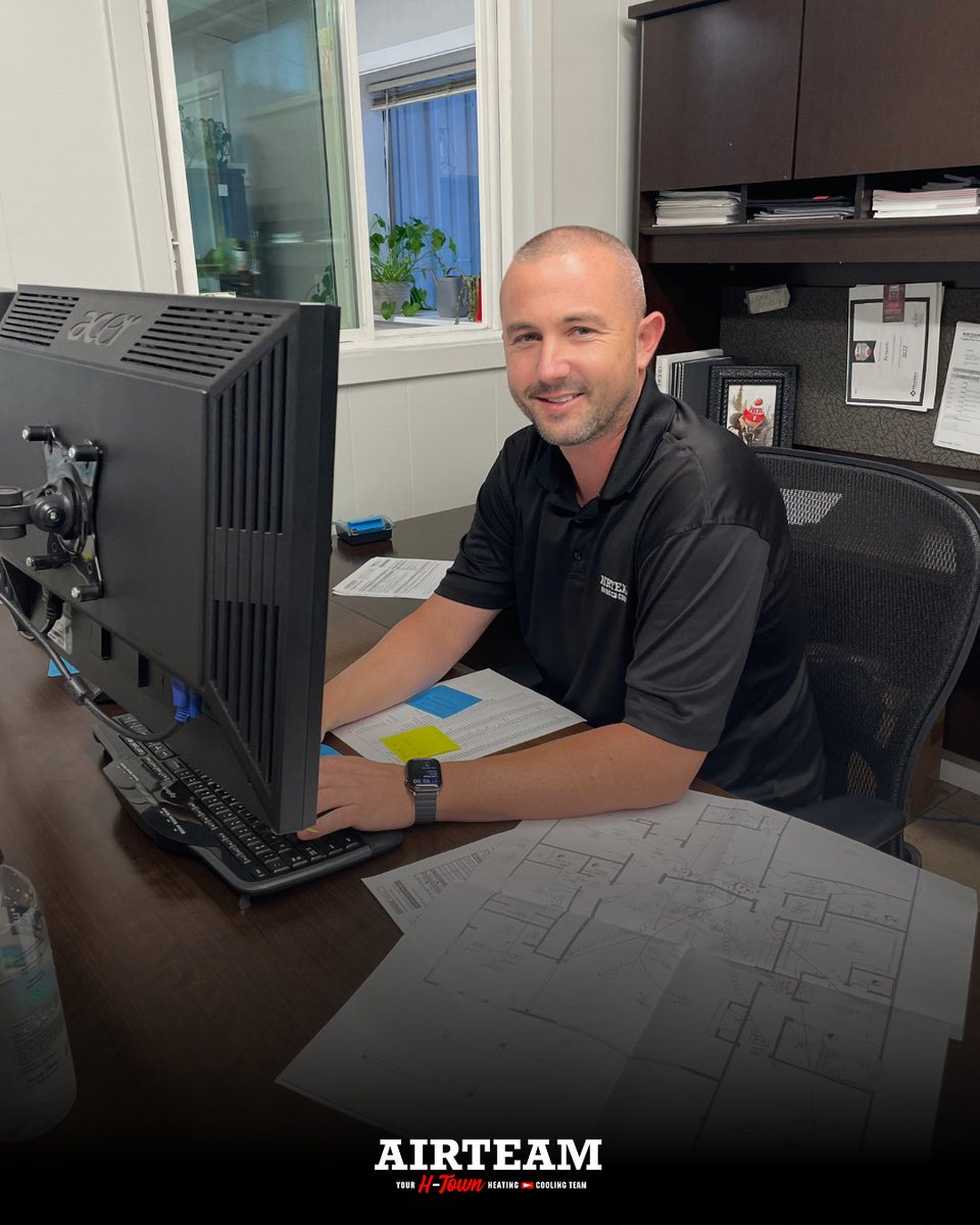 AirteamLtd's tweet image. Forrest, our Comfort Advisor Manager oversees the exact system components needed based on home size, structure, your needs, and more to keep your home comfortable year-round! ❄️🌡️ 

Se Habla Español
713-903-2573 ☎️
AIRTEAMLTD.COM 💻
#ACComfort #HVACScience #ACDesign