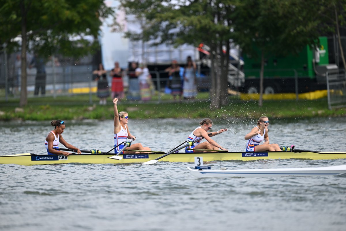 It’s a WORLD CHAMPIONSHIP BEST TIME!

In the Under 23 Women's Four, Great Britain 🇬🇧 win gold in a time of 6:22.29, beating the previous time by 4.33 seconds.

#WRCHStCatharines #WRChamps