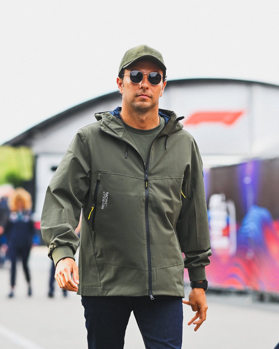 SChecoPerez's tweet photo. Very happy to be back on the car, things are looking really close. Ready to fight.

Estoy muy contento de volver al coche, las cosas se ven muy apretadas. Estoy listo para pelear con todo.

#SP11 https://t.co/SlwOxzLZDc