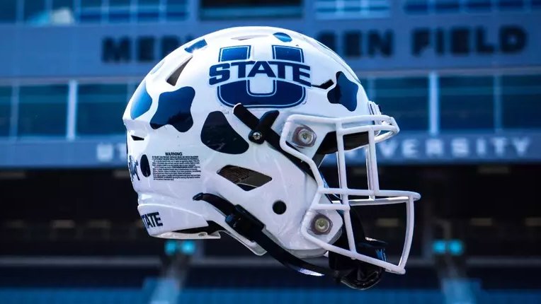 RedditCFB's tweet image. The Utah State Aggies will debut a fantastic ag-themed alternate helmet in their season-opener against Robert Morris on Sat (8/31)!

Cache County, home to Utah State, is the state leader  for dairy products.