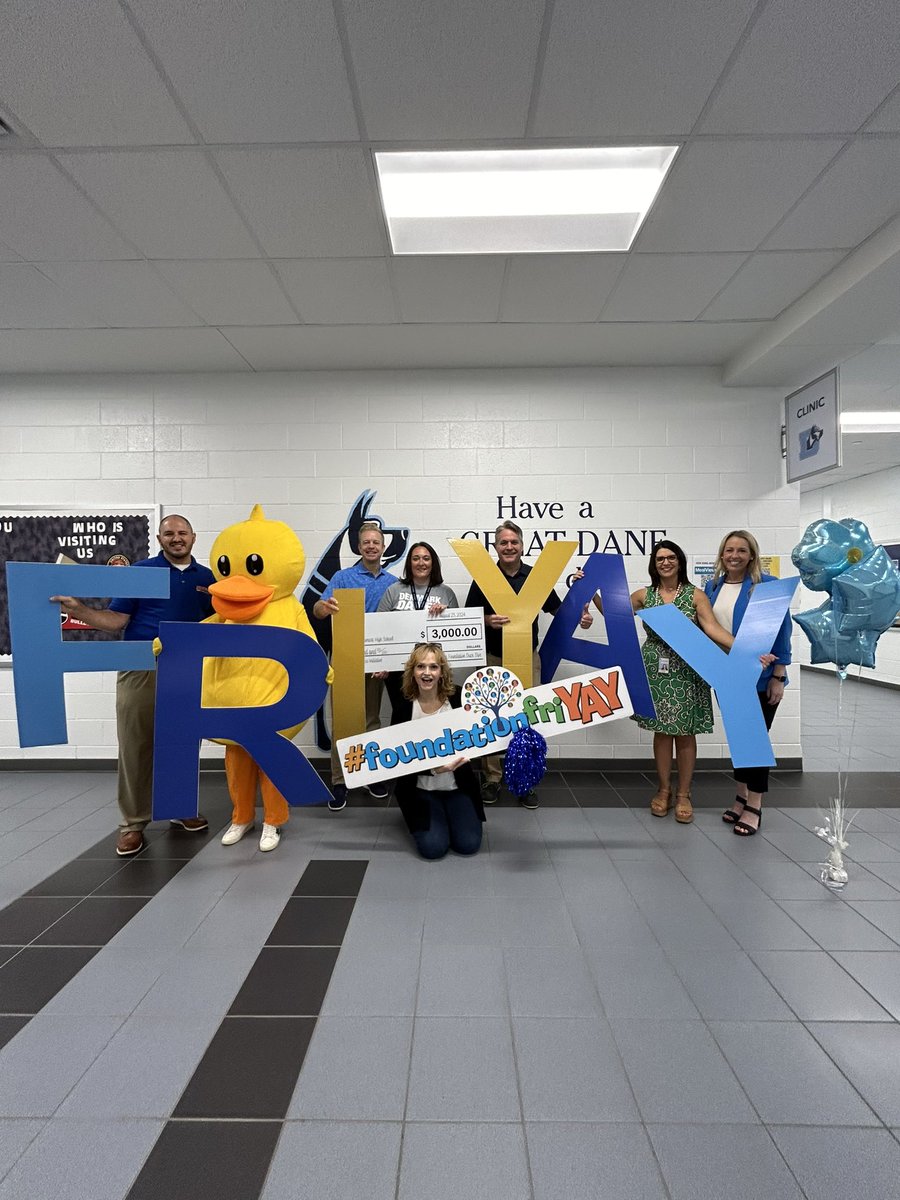 JMY_FCS's tweet photo. Enjoyed a little FriYay with our wonderful Education Foundation friends…and our pal, Splash! My favorite part of the day…the Brookwood first grader who asked, “Why is your name Mr. Young? You look so old!” :-) https://t.co/HMXQMOF21T