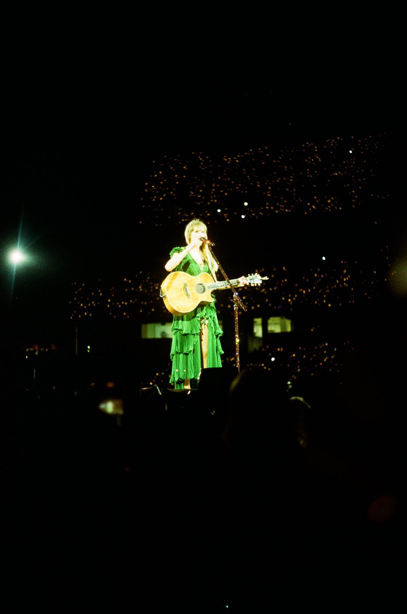 lil elton john tweet media