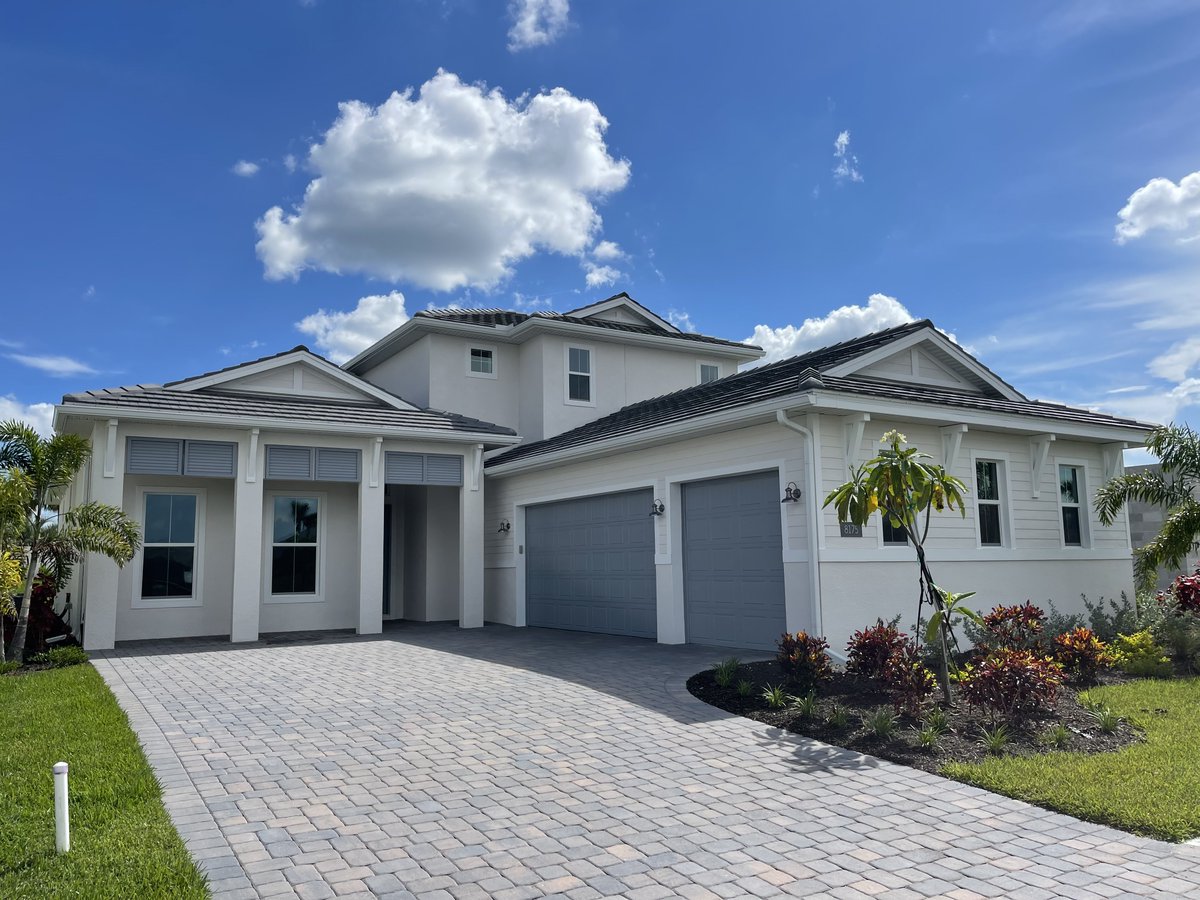 QuickLiquidity's tweet image. We&apos;re excited to announce that we recently funded a $500,000 first mortgage cash-out refinance on a investment single family home 🎉

🌎 Property in Sarasota, FL

❌ No Appraisal

🚀 Closed in 9 Days