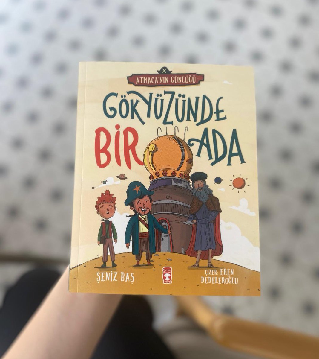 “Aklınızdan şu geçiyor olabilir: Neden bir insan yüzen bir ada yapmak ister, bu fikir aklına nasıl gelir? Leonardo Da Vinci’nin makinelerini duymadınız mı acaba?” 🤩🏝️🌊