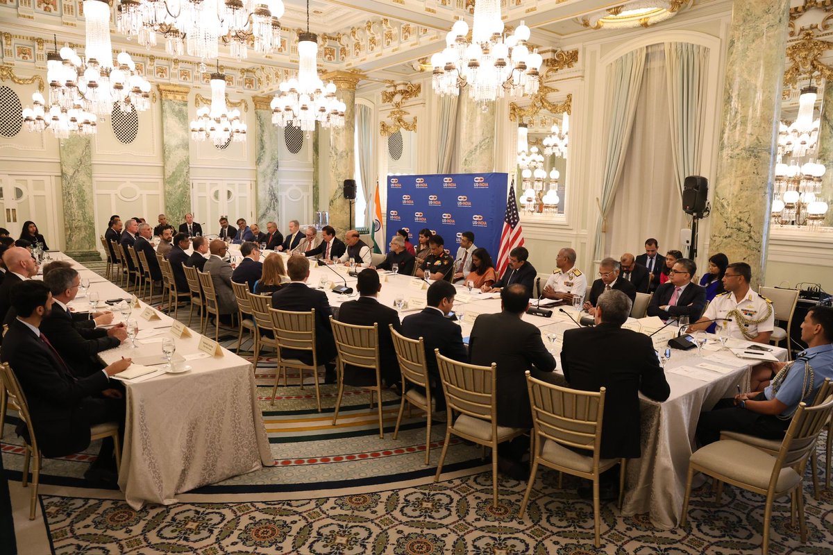US-India Strategic Partnership Forum (@usispforum) on Twitter photo USISPF was pleased to host Shri. <a href="/rajnathsingh/">Rajnath Singh</a>, the Hon. Minister of Defence in Washington, D.C.
At a luncheon roundtable with USISPF Board members, and leaders from the defense industry, the Defence Minister touched on the evolution of the U.S.-India defense relationship, its USISPF was pleased to host Shri. <a href="/rajnathsingh/">Rajnath Singh</a>, the Hon. Minister of Defence in Washington, D.C.
At a luncheon roundtable with USISPF Board members, and leaders from the defense industry, the Defence Minister touched on the evolution of the U.S.-India defense relationship, its