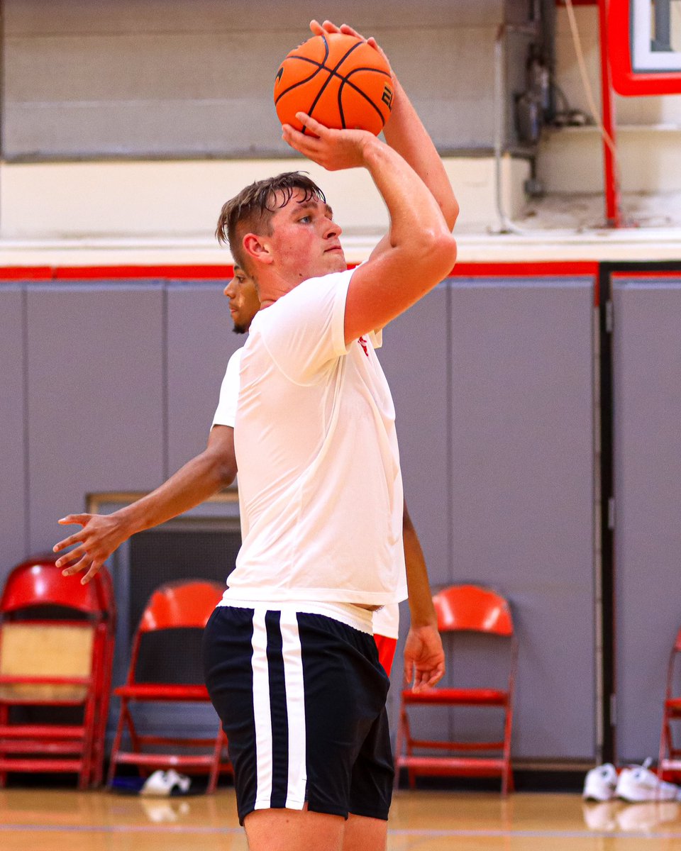 Illinois State Men's Basketball tweet media