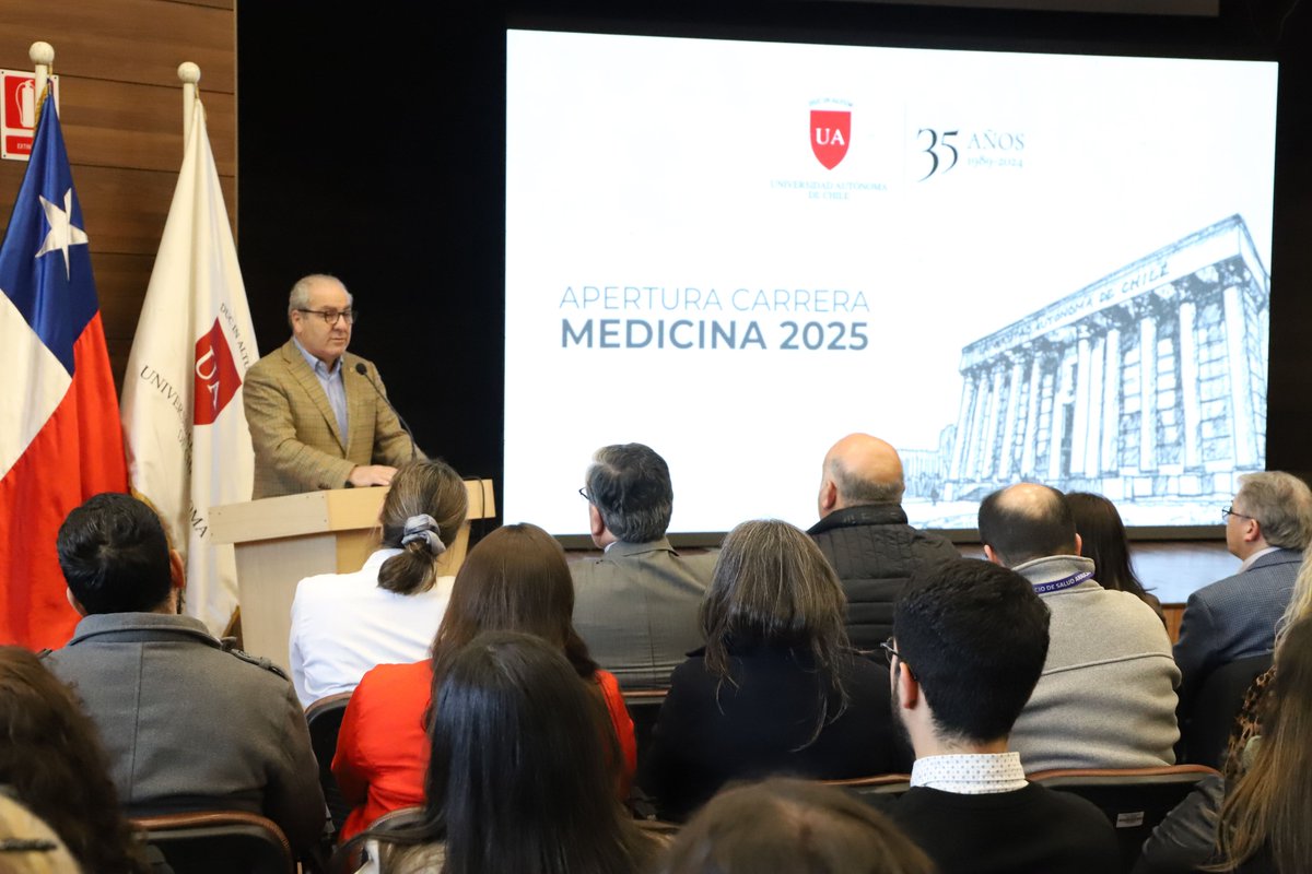 autonomadechile's tweet photo. Con palabras del decano, @Dr_LCastillo, y del Vicerrector de Sede, @EmilioGuerraUA, celebramos la inauguración de la carrera de #Medicina en nuestra sede #Temuco 👏🏼. Este hito marca un avance significativo en el proyecto educativo que hemos desarrollado durante los últimos 35 años ❤️. Autoridades y miembros de nuestra comunidad universitaria tuvieron el honor de recibir al Dr. Jorge Rojas Zegers, Premio Nacional de Medicina 2024, quien conmemoró este importante logro con su conferencia “COANIQUEM: Una experiencia exitosa de trabajo en equipo en salud”.
