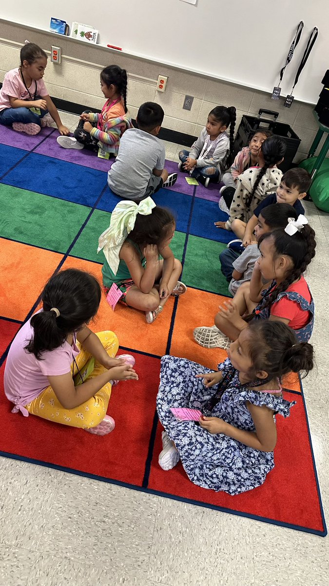 JThomas_Stovall's tweet photo. Guidance lesson all about emotions. How do you feel today? Lil Bobcats talked and expressed their feelings with a friend. @StovallPK_AISD https://t.co/7Pa4e9JysK