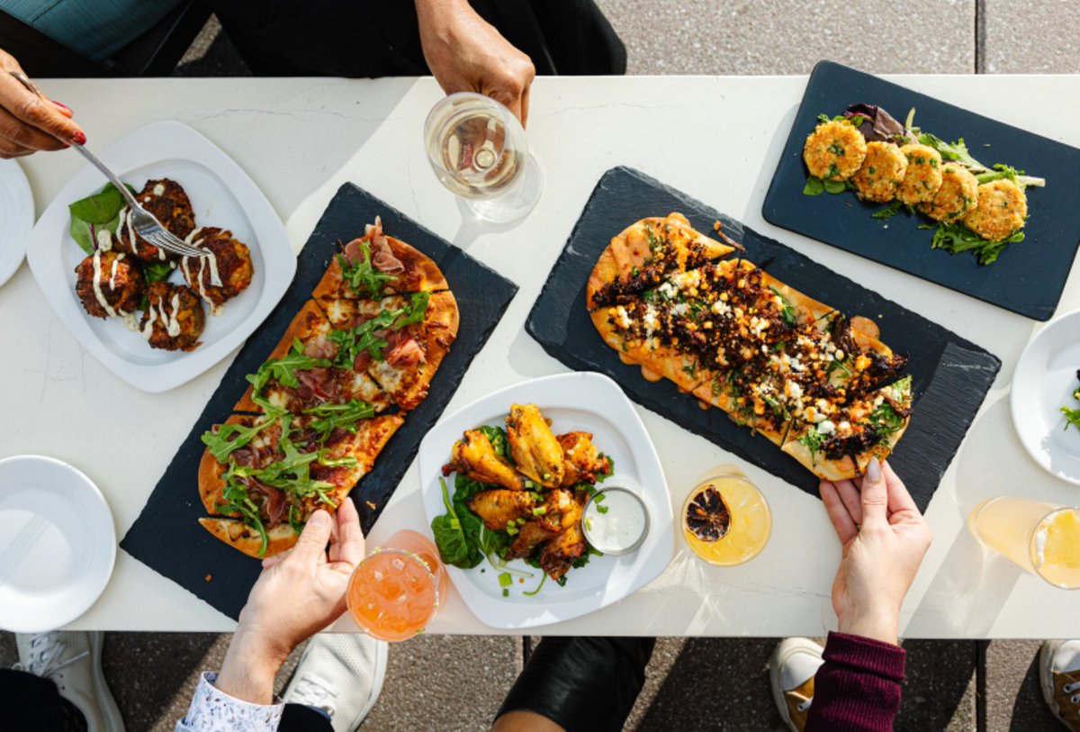 Sharing plates and good times at 10th &amp; Terrace. Join us for a vibrant rooftop dining experience. 🥂 #10thandterracerooftop

10thandterrace.com/menus/

#raleighnc #downtownraleigh #visitraleigh #raleighbar #raleighrooftop #raleighnightlife #raleighrestaurants #raleighskyline