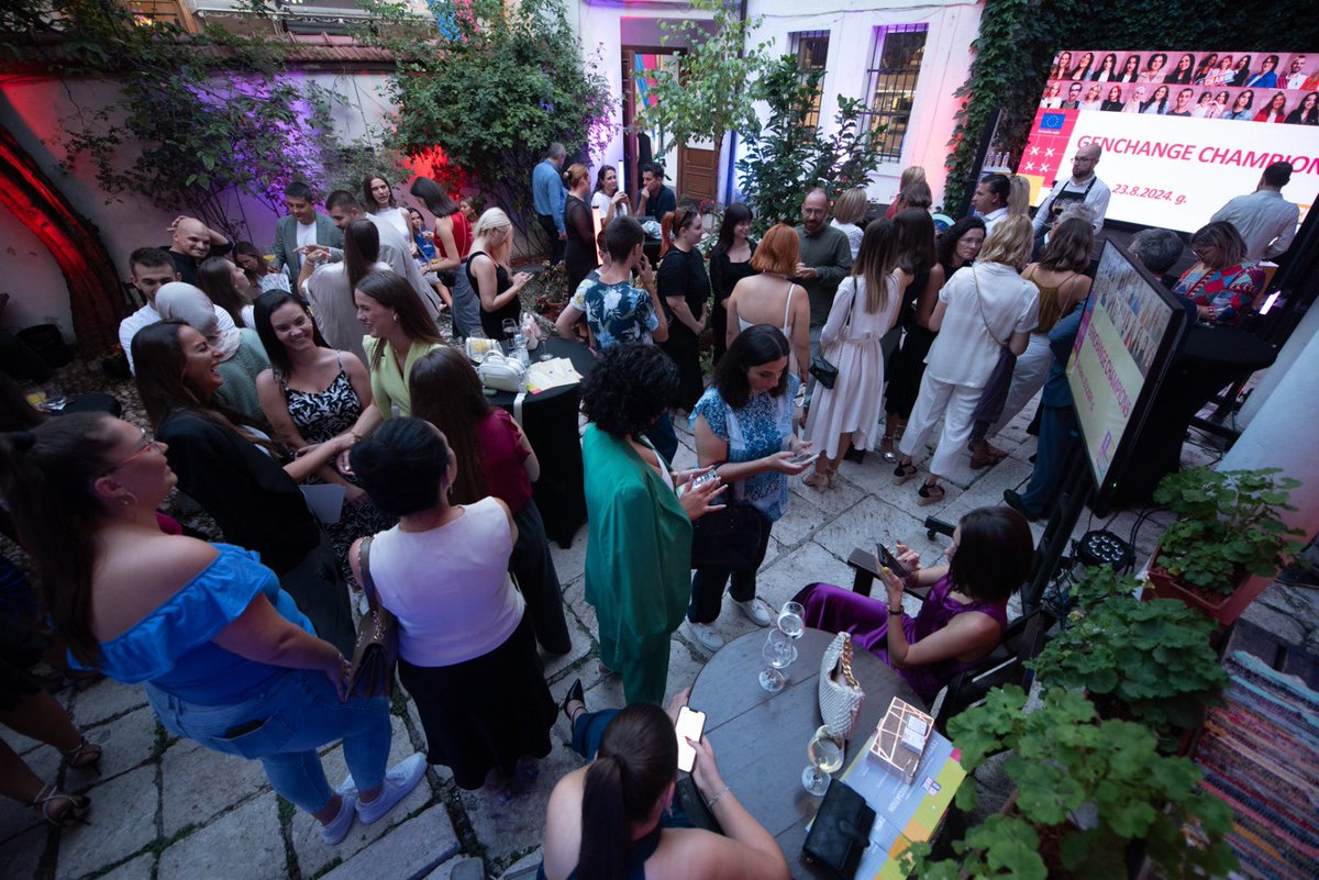 Fantastic finale of the 2nd edition of Generation Change!

All GenChangers were amazing this season, while the best student videomakers &amp; most active #YPA participants now get their prize.

Trip to Brussels 🇪🇺awaits. ✈️