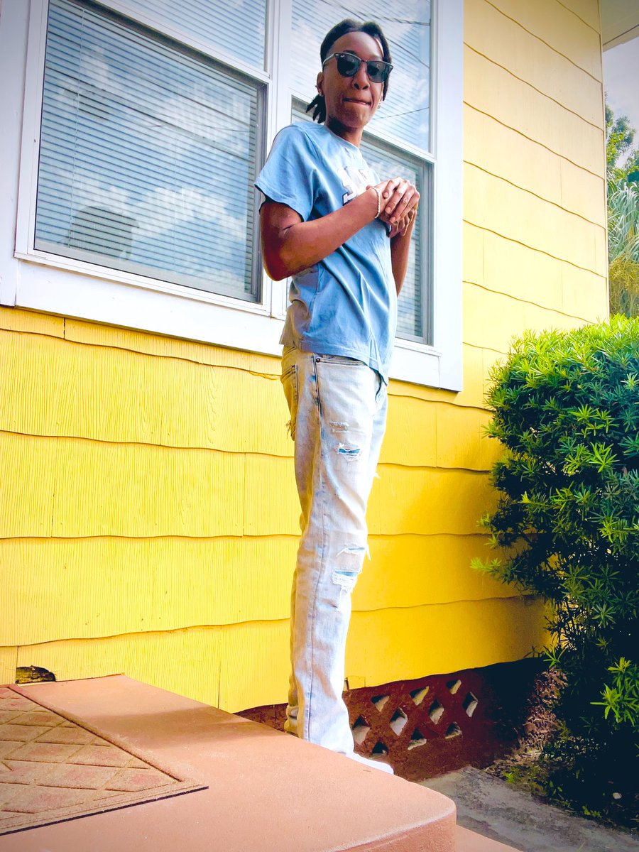 baeisbigtime's tweet image. other side of the lense .. 
🤳🏾

#BIGtime #BigBoston #BIGRICH #6720 #life #blessings #LMYF