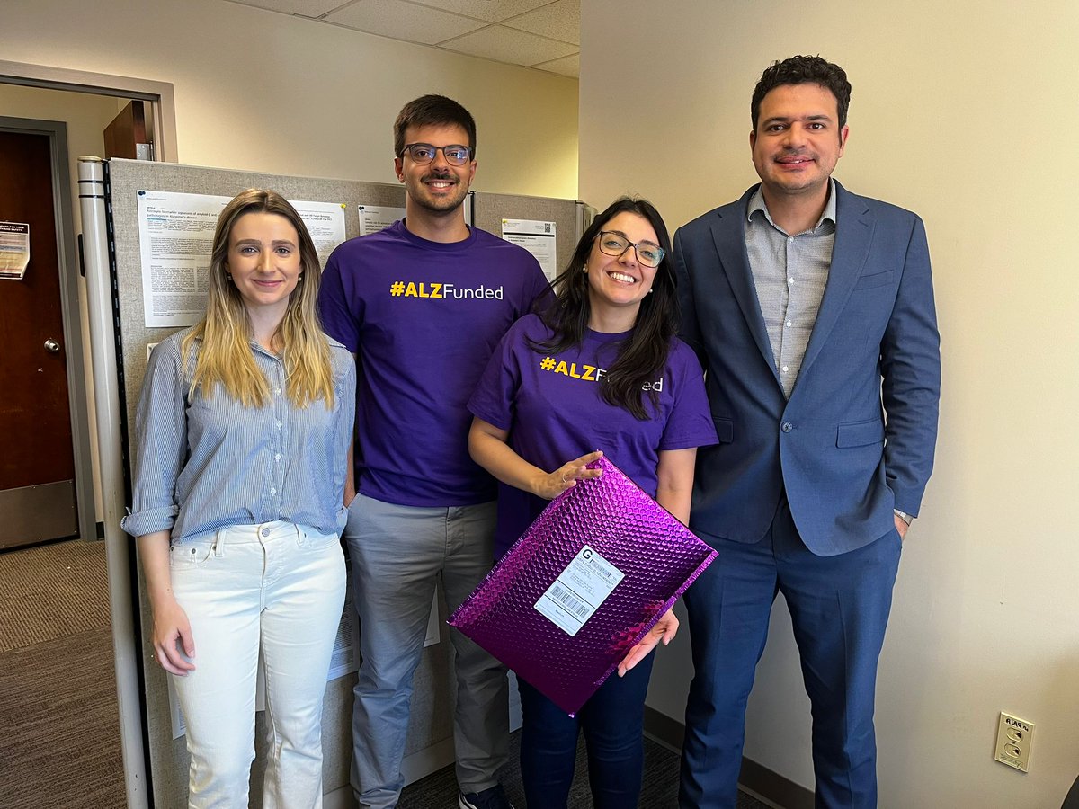 Andreia Rocha (@andreia_rocha_) on Twitter photo Special delivery at the <a href="/LabPascoal/">Pascoal Lab</a> today! 📦✨
Huge thanks to the <a href="/alzassociation/">Alzheimer's Association</a> for their incredible support. We're beyond excited to push our #ALZFUNDED research forward!
Special shoutout to our incredible mentors: <a href="/TharickAPascoal/">Tharick Pascoal</a> and <a href="/BellaverBruna/">Bruna Bellaver</a> 🙌 Special delivery at the <a href="/LabPascoal/">Pascoal Lab</a> today! 📦✨
Huge thanks to the <a href="/alzassociation/">Alzheimer's Association</a> for their incredible support. We're beyond excited to push our #ALZFUNDED research forward!
Special shoutout to our incredible mentors: <a href="/TharickAPascoal/">Tharick Pascoal</a> and <a href="/BellaverBruna/">Bruna Bellaver</a> 🙌