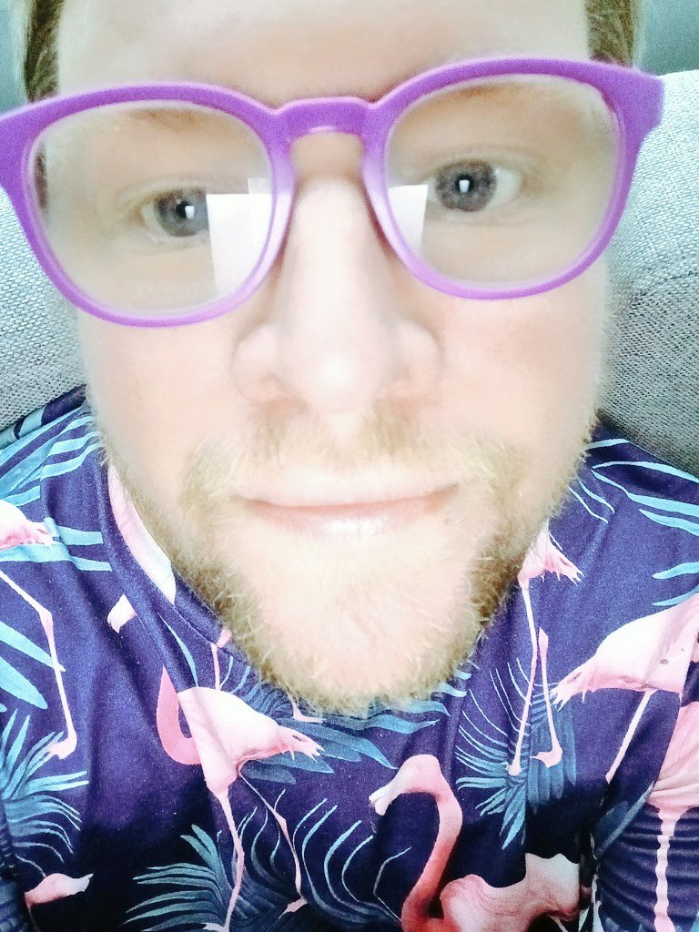 BooDanheim's tweet image. Smutt Rui. Some after work kickers so i survive another night
 Been high non stop for over 3!week.  #Lovehigh  #SoftaOfta #Stockholm ✌️😇🇪🇺🇺🇦🎶🏴‍☠️🌍💛❤️💙💯🌲💨✨⛈️🤩💊❌❌❌