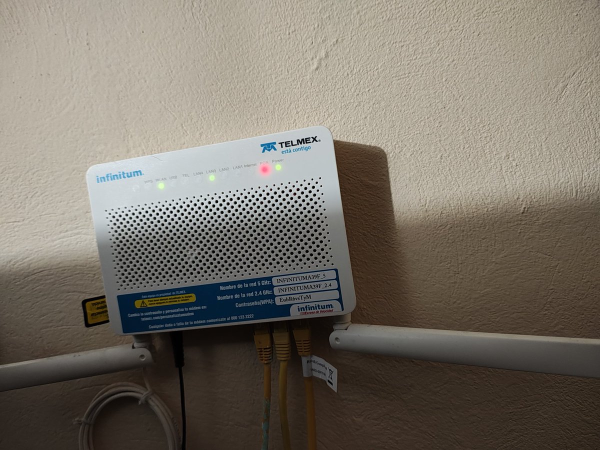 JosefCornel's tweet photo. @TELMEXSoluciona @Armandoad_ @Telmex Apenas reporte el problema y nuevamente hoy falló https://t.co/bbMTs5mSoB