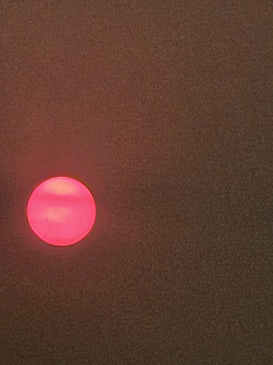 marisaclara3's tweet photo. Sol? https://t.co/oFWJ9rOKFC