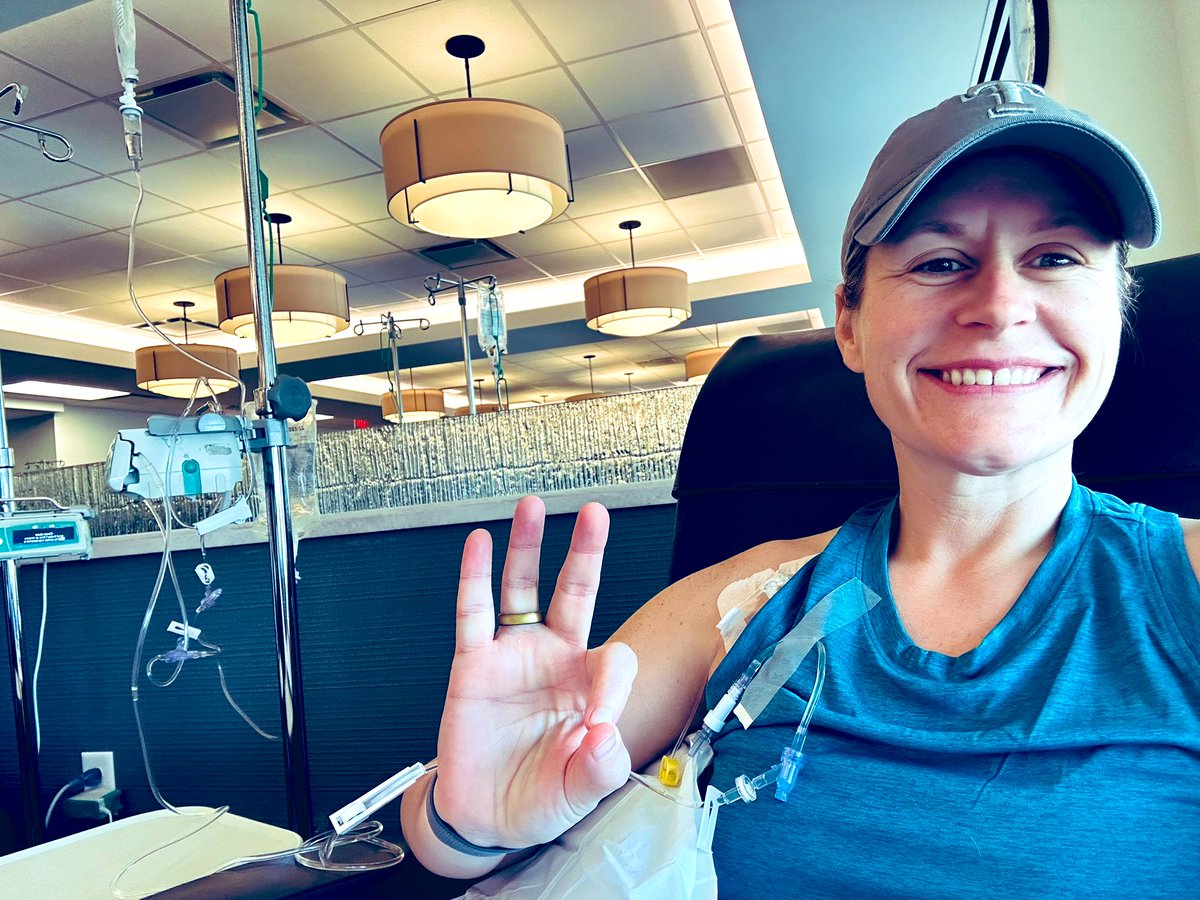 _BrookeBrittain's tweet image. Great week at school and a hustle to treatment for Round 3 🥊
‘Harry Porter’ at work - aka port Access

#RELENTLESSLYOPTMISTIC

How you do ANYTHING is how you do EVERYTHING.