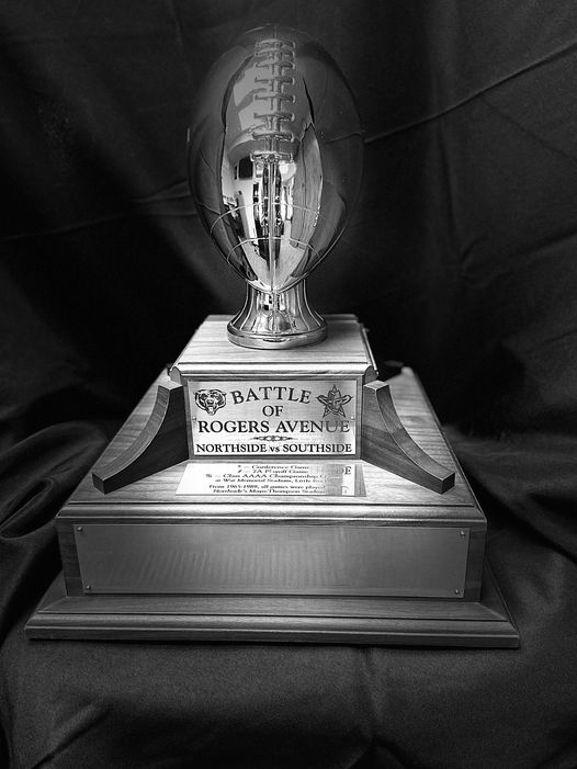 FSSouthside's tweet image. The &quot;Battle for Rogers Avenue&quot; - @SouthsideMavsFB  at @GrizzliesNHS will now kickoff at 8 p.m.. Gates will open at 6:30 p.m. at Mayo-Thompson Stadium. If you need tickets, head to GoFan.co.