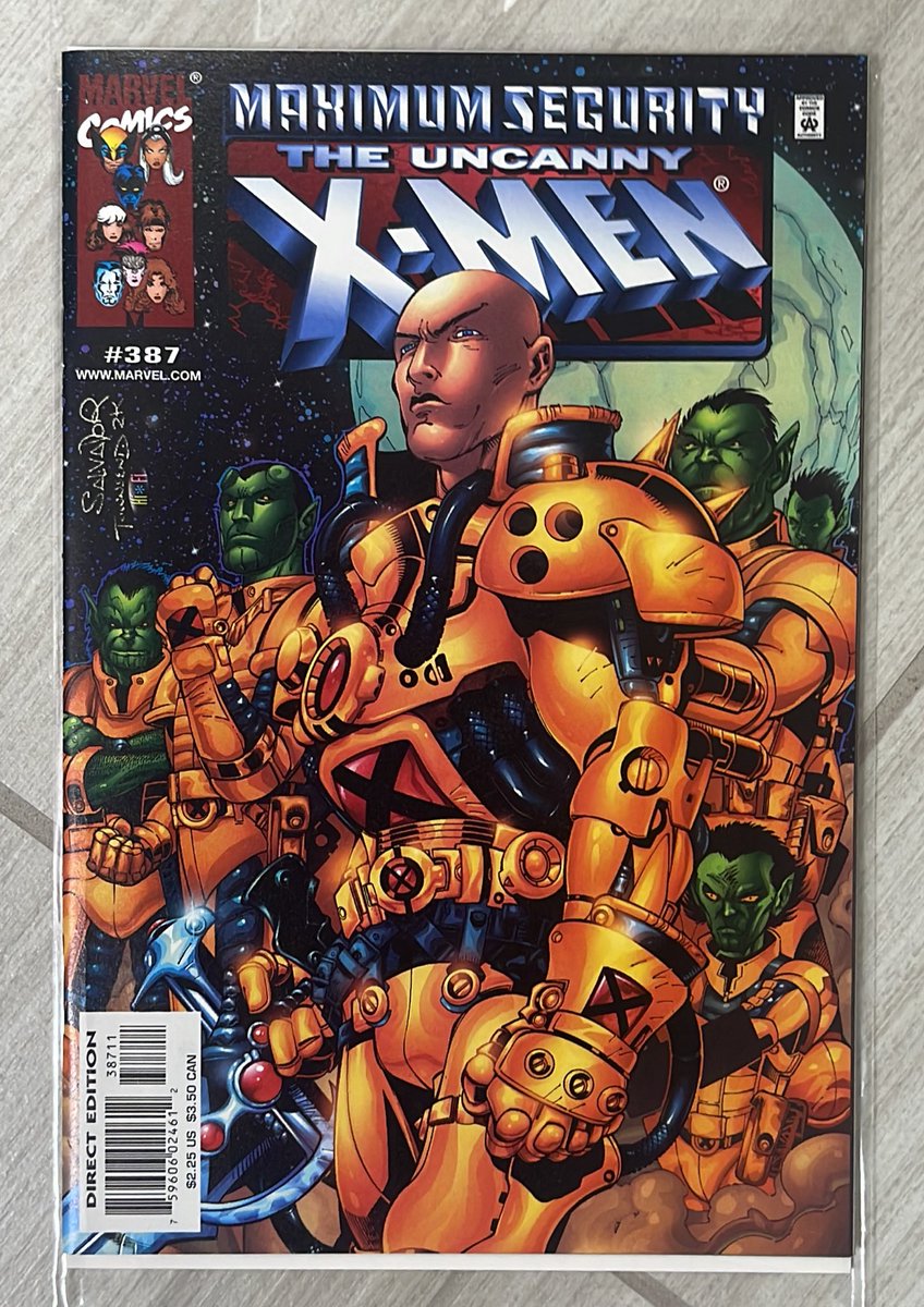 rholmes0520's tweet image. It’s time for Fridays Maximum Security tie in! It’s the Uncanny X-Men #387! Again, I use the word ‘tie-in’ loosely. But we do get this awesome cover from @SalvadorLarroca and Tm Townsend! #MaximumSecurity #MarvelComics #Xmen #comics