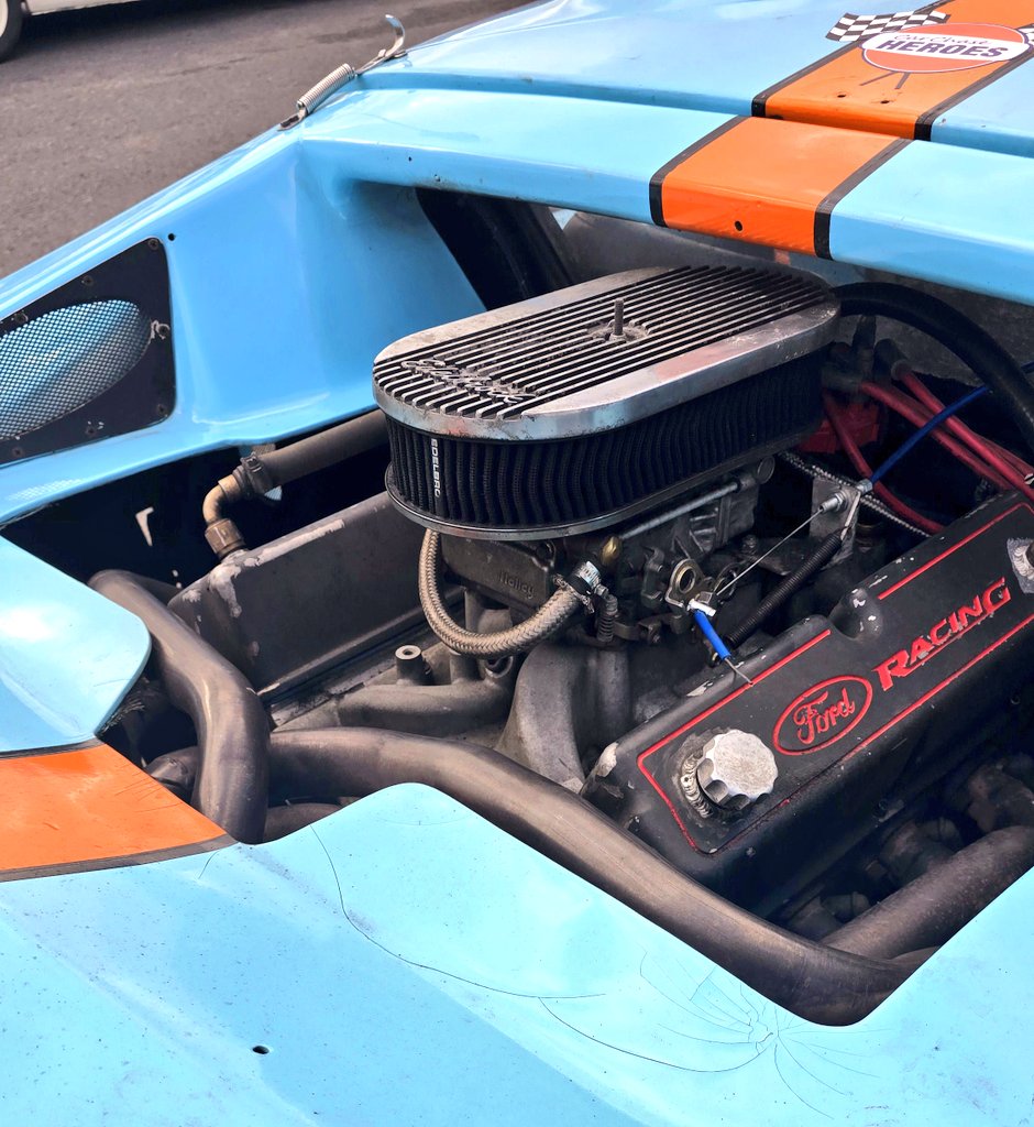 Carscoffeewatch's tweet image. Office for today #supercars #drivingexperiences #instructing #trackdays