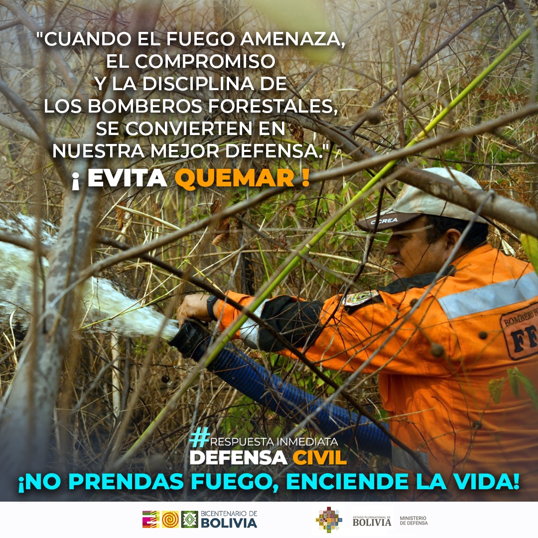 mindefbolivia's tweet photo. Compromiso, disciplina y esfuerzo ante los desastres naturales.
¡𝐍𝐨 𝐪𝐮𝐞𝐦𝐞𝐬!
#LuchoContraLosIncendios
#Respuestainmediata
#MinisterioDeDefensa https://t.co/g0Xisegmpf