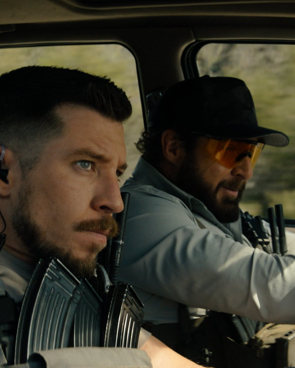 SEALTeam_pplus's tweet photo. Drive! Drive! 🛞🔥 A new episode of #SEALTeam premieres tomorrow! https://t.co/pP2dQPnZQf