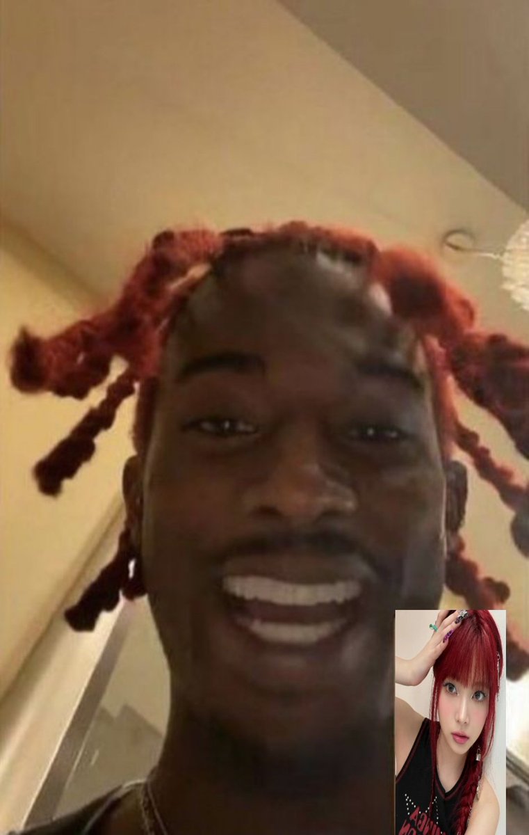 Twins. 

#kpopium #carti #lesserafim