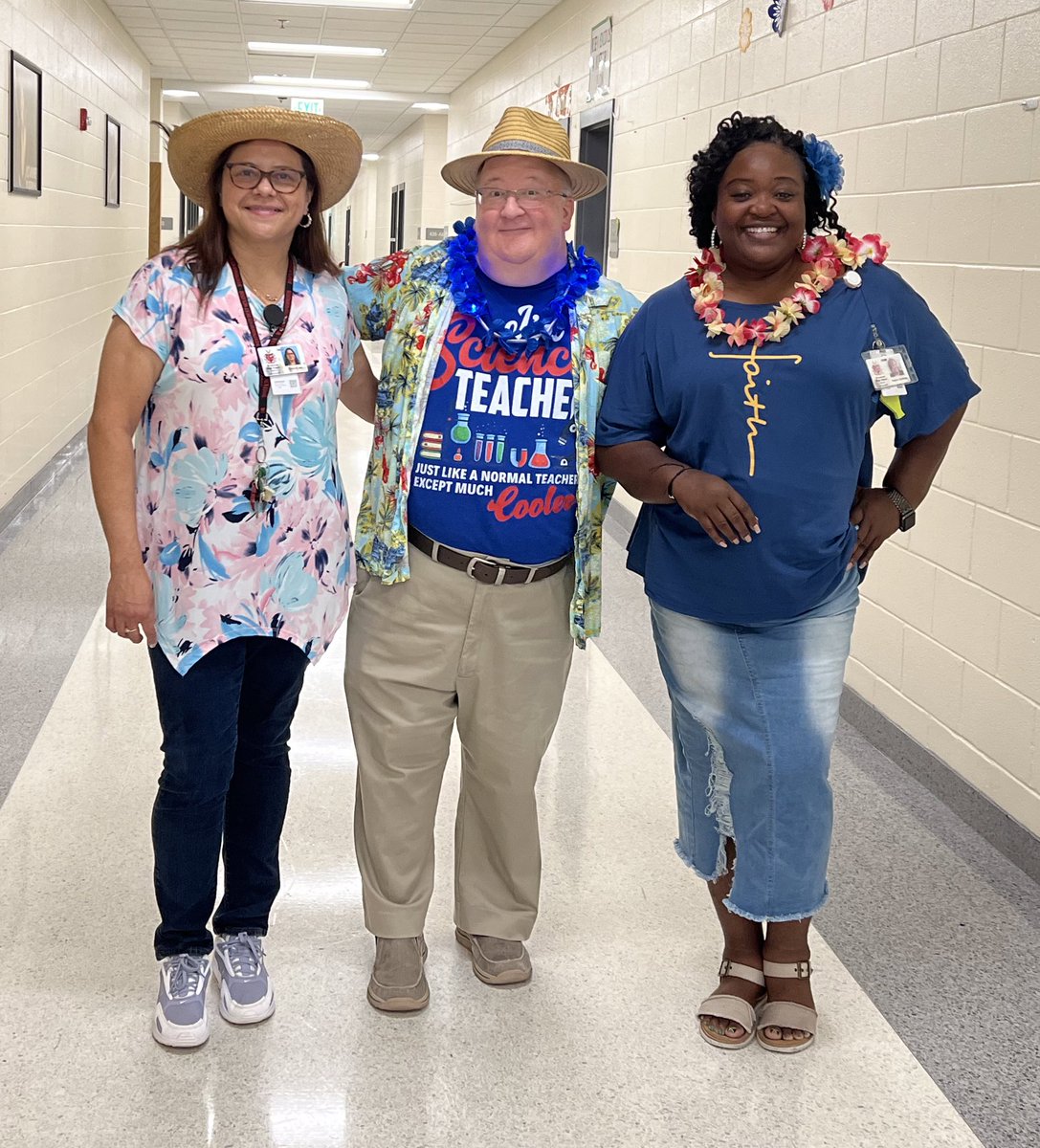 JeffOShields2's tweet photo. It’s #Aloha 🌺 Day! #hawaiianday #beatacflora #westwoodteachers #wearewestwood #spiritday #nationalhawaiiday #westwoodhighschool #friyay #hawaiiday 🌺🌺🌺🌺🌺 @WHS_Redhawks #WeAreWestwood https://t.co/vooRjprFpx