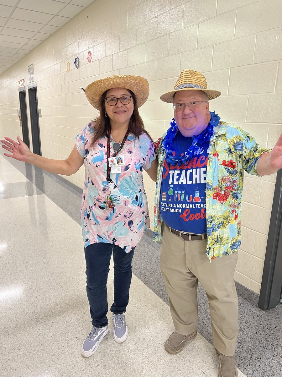 JeffOShields2's tweet photo. It’s #Aloha 🌺 Day! #hawaiianday #beatacflora #westwoodteachers #wearewestwood #spiritday #nationalhawaiiday #westwoodhighschool #friyay #hawaiiday 🌺🌺🌺🌺🌺 @WHS_Redhawks #WeAreWestwood https://t.co/fu0Te96ykD