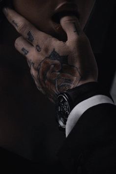 papi_zzzzz's tweet photo. About me ☺️

- call me Z 
- straight ( dom )👀
- i like to be called daddy , sir , master     (it makes me happy 😀)
- 30😗
- hard kinks ( very )😬
- some limits
- minors DNI 🤬

Dm to be moots 😊 https://t.co/raKAC6OHmx