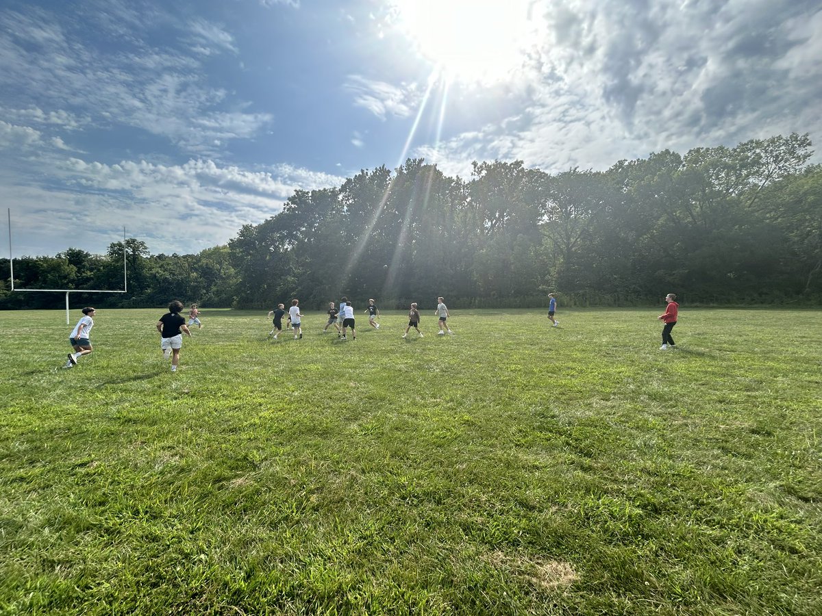 Our JV Jays spent the afternoon eating pizza, playing football, and enjoying each other’s company off of the field.