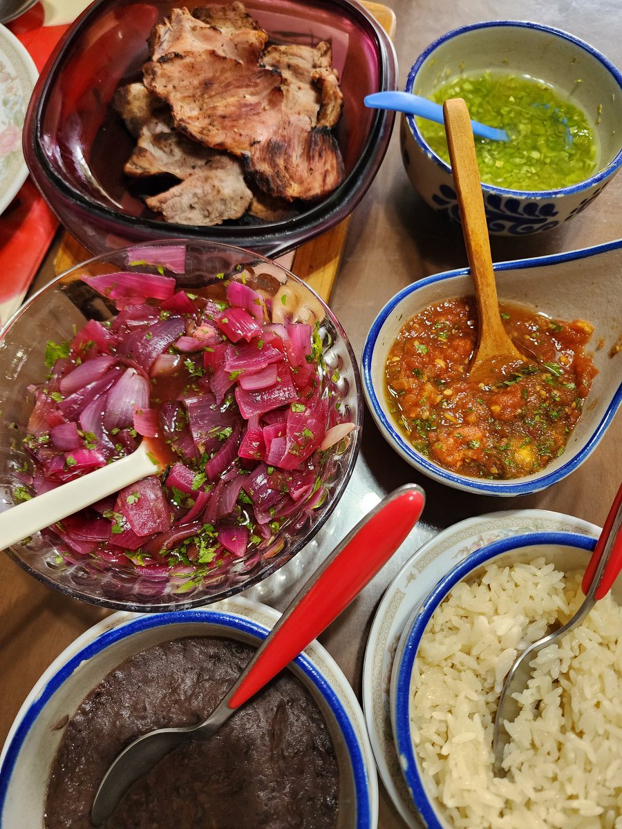 victorcervera's tweet photo. Poc Chuc, asado en casa bien yucateco.
#ComidaYucateca #PocChuc https://t.co/weGtiJB8HP