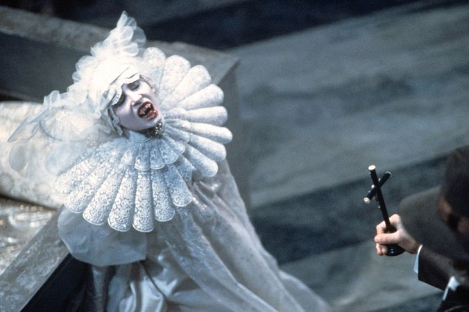 danielevallotto's tweet photo. Bram Stoker's Dracula, F. F. Coppola, 1992 https://t.co/p9Li7WrQRO