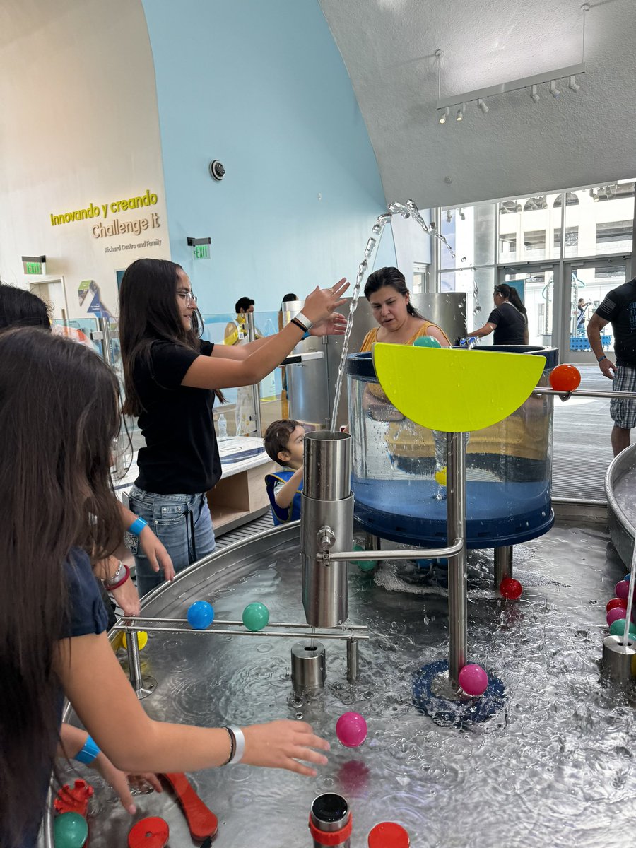 What an experience! Our Rattlers had so much fun 🐍Thank you <a href="/LaNube915/">La Nube</a> !