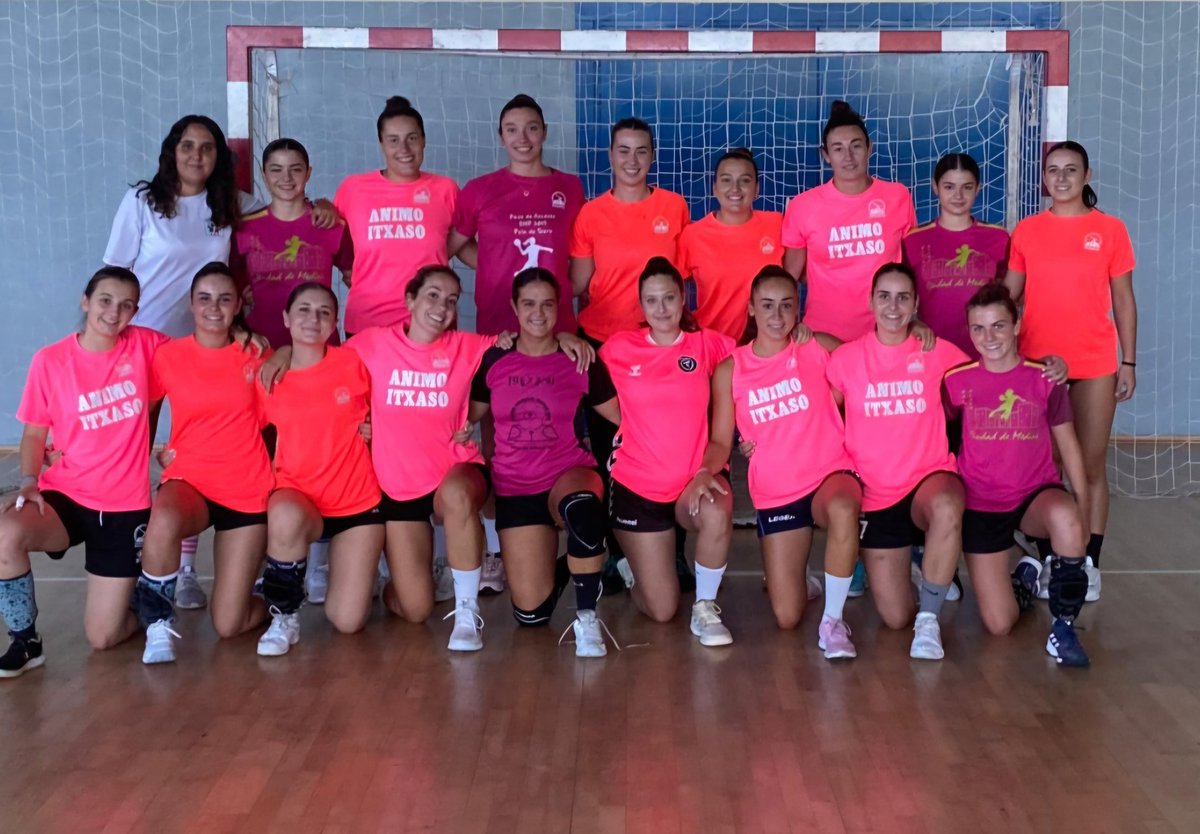 atlbasauri's tweet image. 24/25 DENBORALDIA
Arrancamos temporada, primera semana de entrenamientos  para nuestras chicas de plata #kursallBasauri, nueva temporada muy  ilusionante donde sin duda lo darán todo cada jornada,  mucha suerte chicas !!!
Aurrera Eskubalaoia Basauri!!
💙💙💙💪💪💪
@grupokursaal