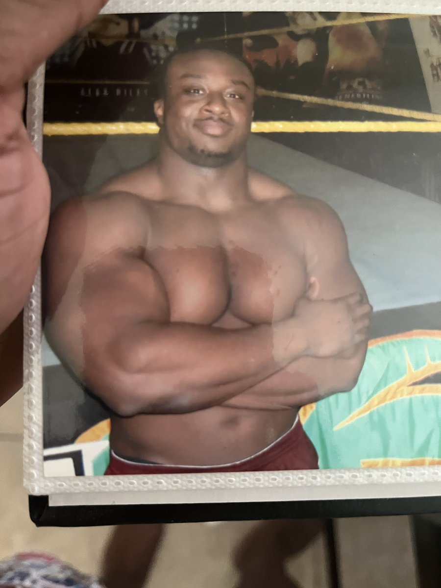 WWEBigE's tweet image. Some nostalgia ft. @MmmGorgeous &amp;amp; @ErickRedBeard