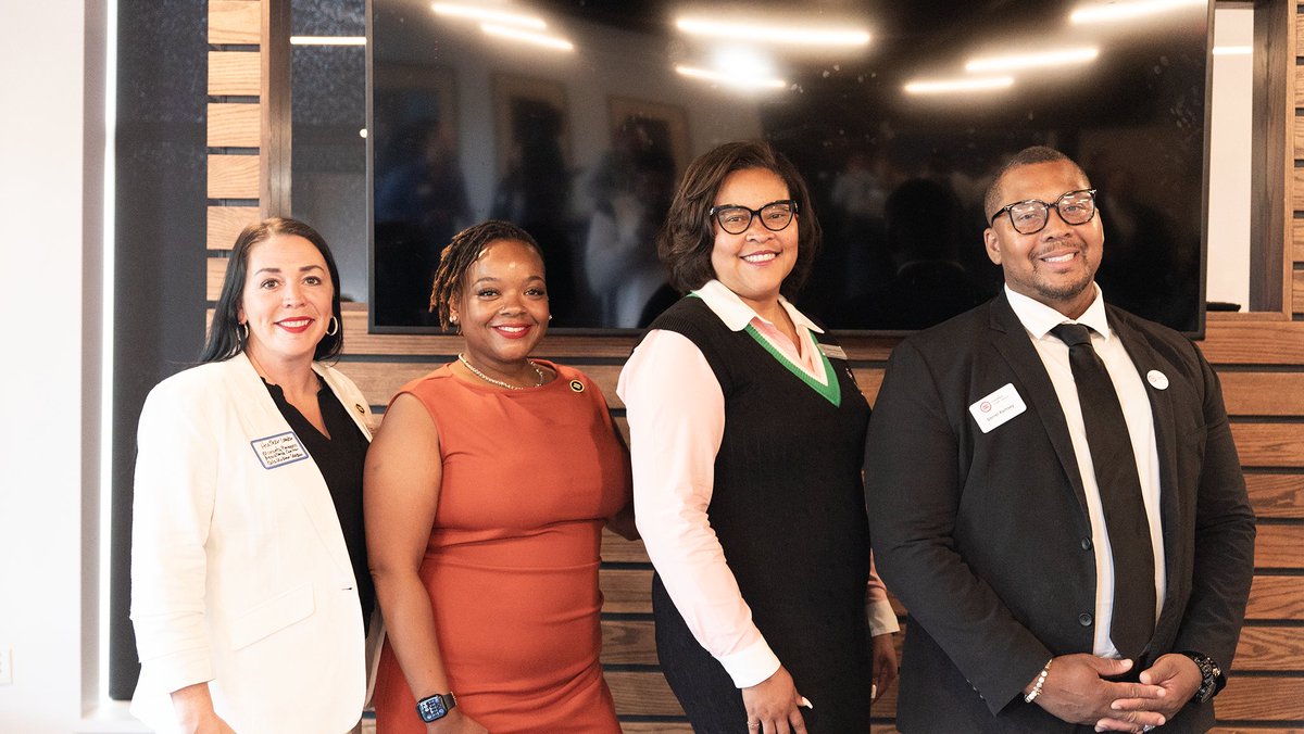CULempowering's tweet image. Yesterday, we hosted the 3rd successful installment of our series focused on boosting diversity in the workforce for the John Glenn Columbus International Airport Terminal Expansion Project! #DiverseWorkforce #ColumbusUrbanLeague #CMH #CommunityImpact