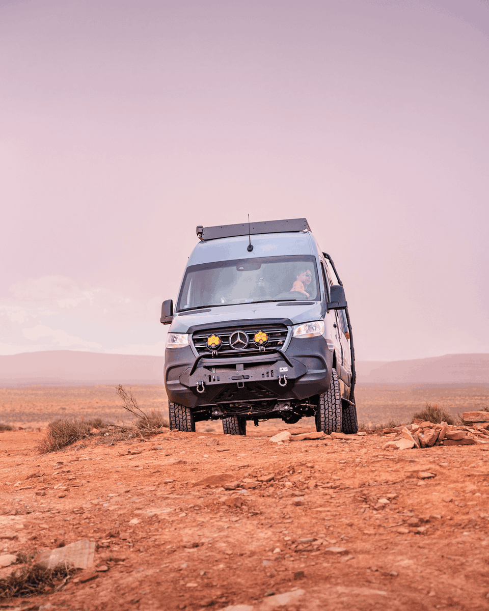 highland_vans's tweet photo. Why settle for ordinary when you can have extraordinary? Highland Vans specializes in creating custom campervans tailored to your unique lifestyle and travel needs. ✨🚐
#CustomVans #HighlandVans #VanLife https://t.co/H8Wu3rqO4P