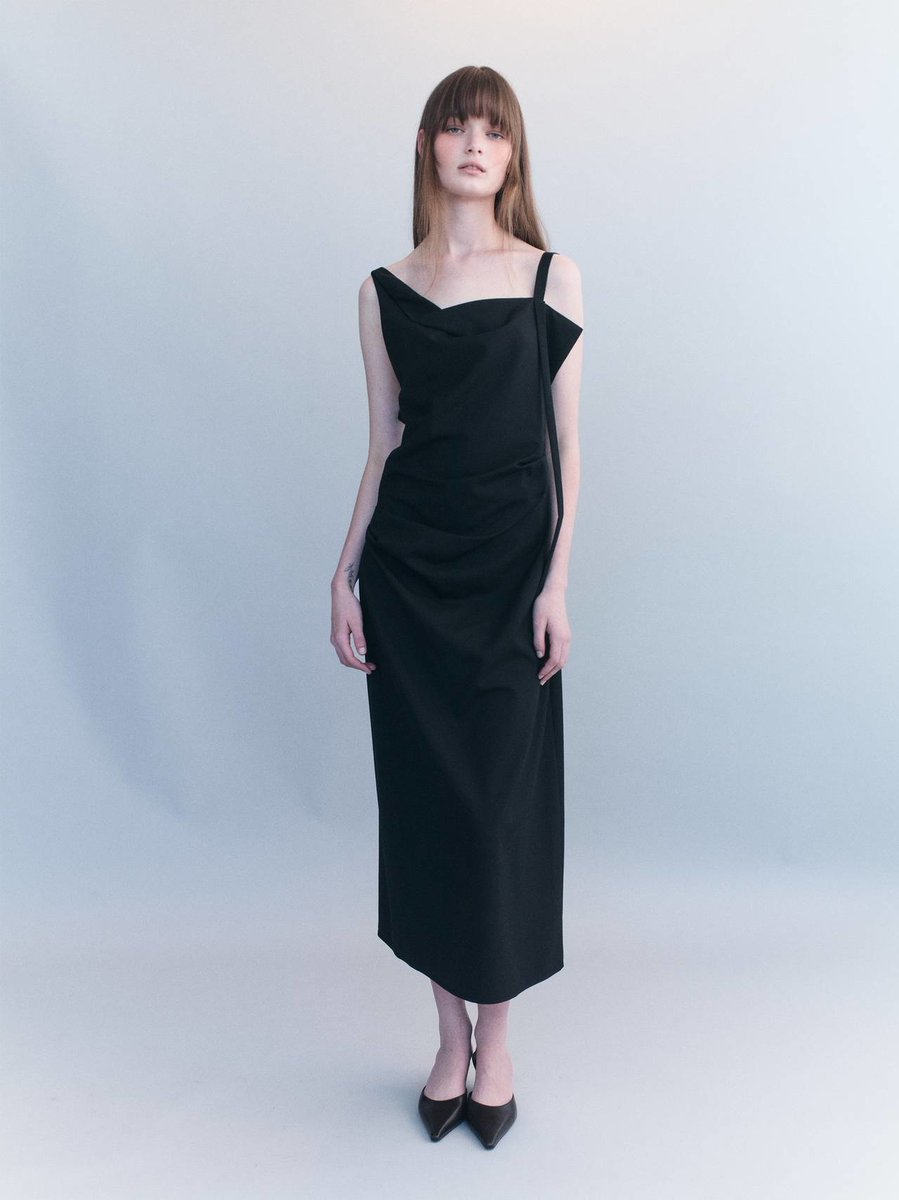 kendam_com's tweet image. Courtney Zheng Pre-Fall 2024 collection lookbook kendam.com/news/lookbooks… 

#CourtneyZheng #PreFall2024 #Lookbooks #Fashion #Kendam