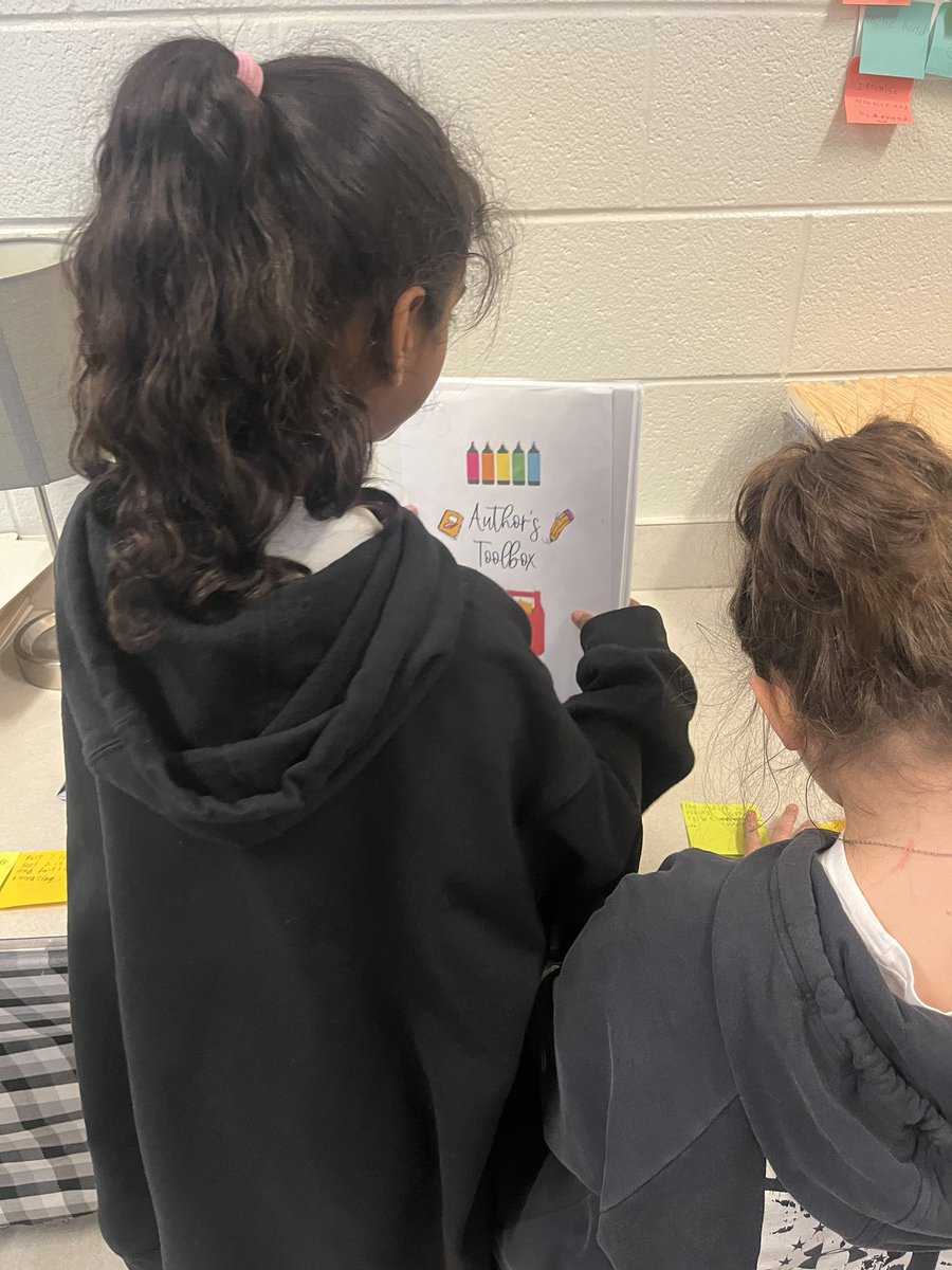 Lindsay Hudgins tweet media