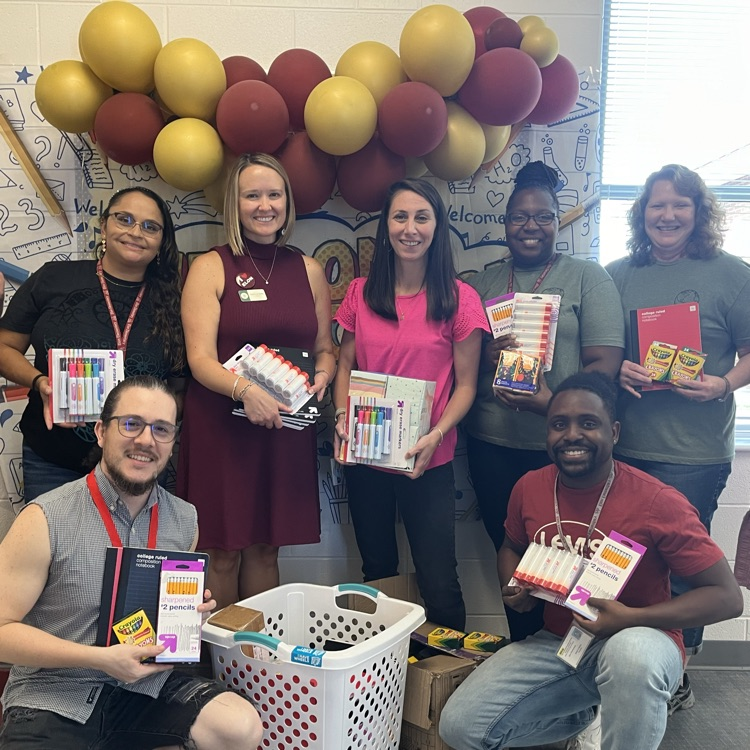 🚌📚📣Shout out to Emily Sharpe for her kind donation of school supplies to our Elon students🎉. We are so thankful for her generosity and kindness toward our students! 
Thank you💛! 
✏️✨🎉Let the 24/25 school year begin on 08/26✨🚌🌟We are excited to see our students again!
