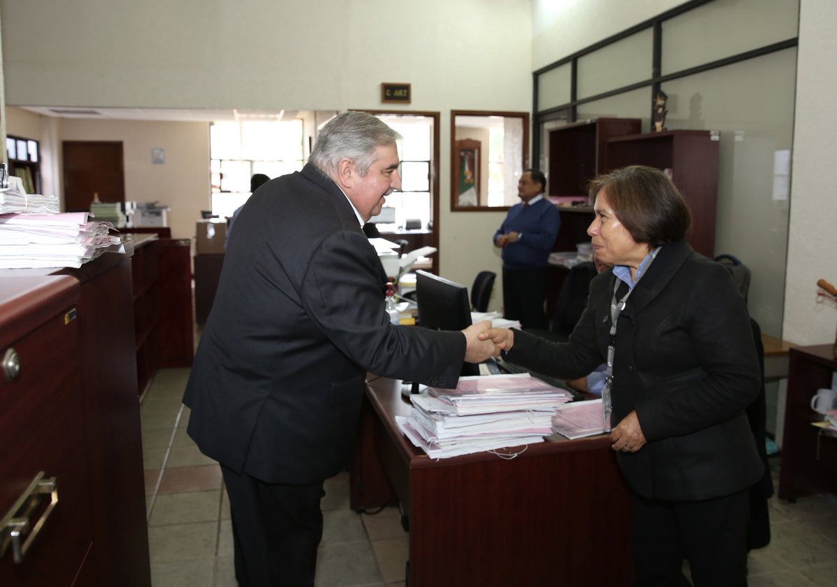 MagdoSodi's tweet photo. Para muchos, Temascaltepec podrá estar lejos, más en el @PJEdomex la meta es hacer accesible la justicia y contamos con juzgado en el corazón de este municipio.

🔘Hoy escuché inquietudes de litigantes, usuarios y servidores judiciales, para quienes continuaré impulsando mejoras. https://t.co/KgyszZ5Hvc