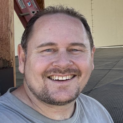 erikarchbold's tweet photo. #NewProfilePic https://t.co/z47Nbpg3bR