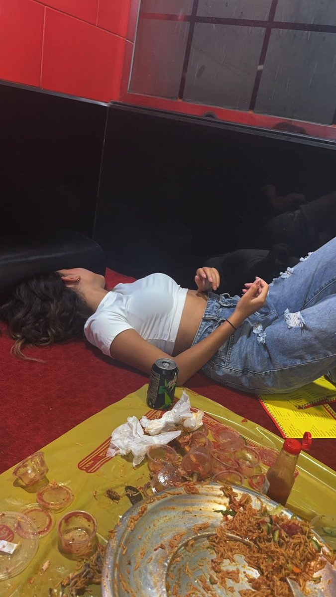 ♡ کْبًريَآء عٌآشُقُةّ ♡ (@shaahd0_0) on Twitter photo 