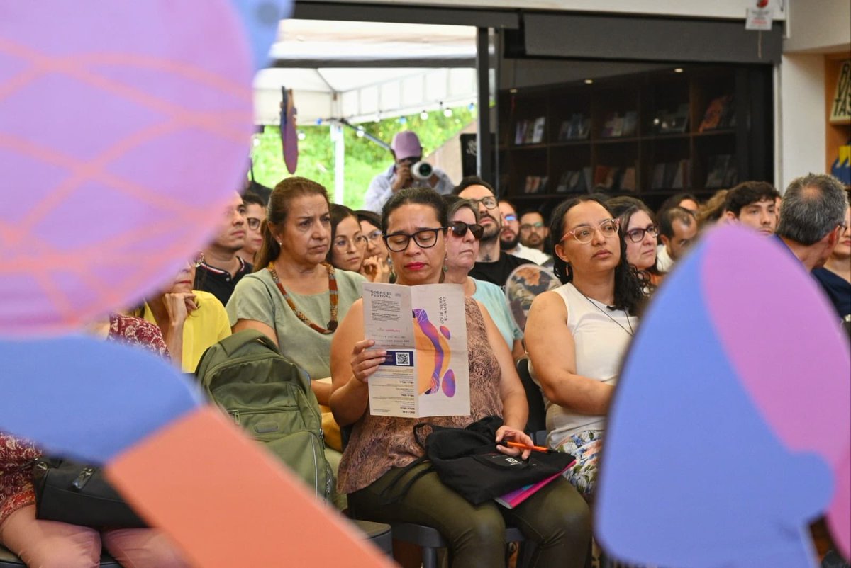 Fiesta del Libro tweet media