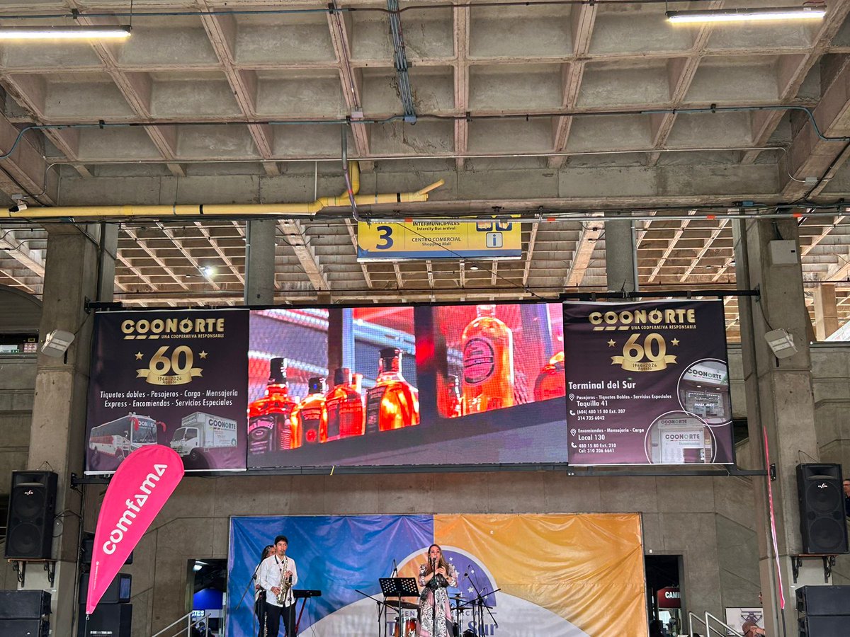 soydeituango's tweet photo. 5 PM #Celebración de los 60 años de la Cooperativa dé Transporte #Coonorte en la terminal del sur Medellín https://t.co/UkyAx2kxqR